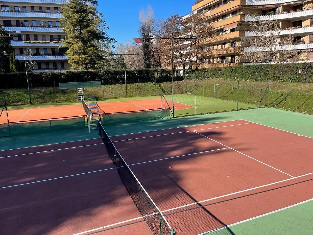 Milano San Siro Club Apartment 0*, Milan Italy