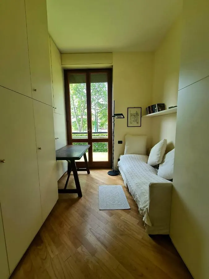 Milano San Siro Club Apartment 0*, Milan